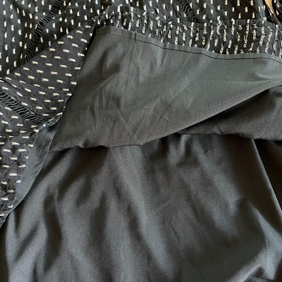 Amuse Society Women Tunic Top Blouse XS Black Silver Thread 3/4 Sleeve Tie Boho - Picture 11 of 16